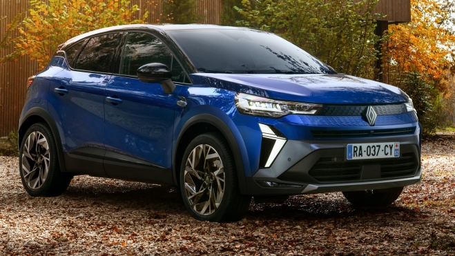 El Symbioz promete ser un Captur alargado, mucho más práctico y espacioso. El Symbioz promete ser un Captur alargado, mucho más práctico y espacioso.