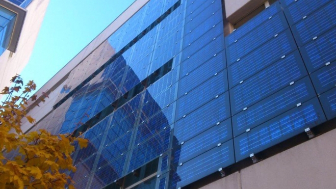 energia solar peneles fotovoltaicos verticales 2
