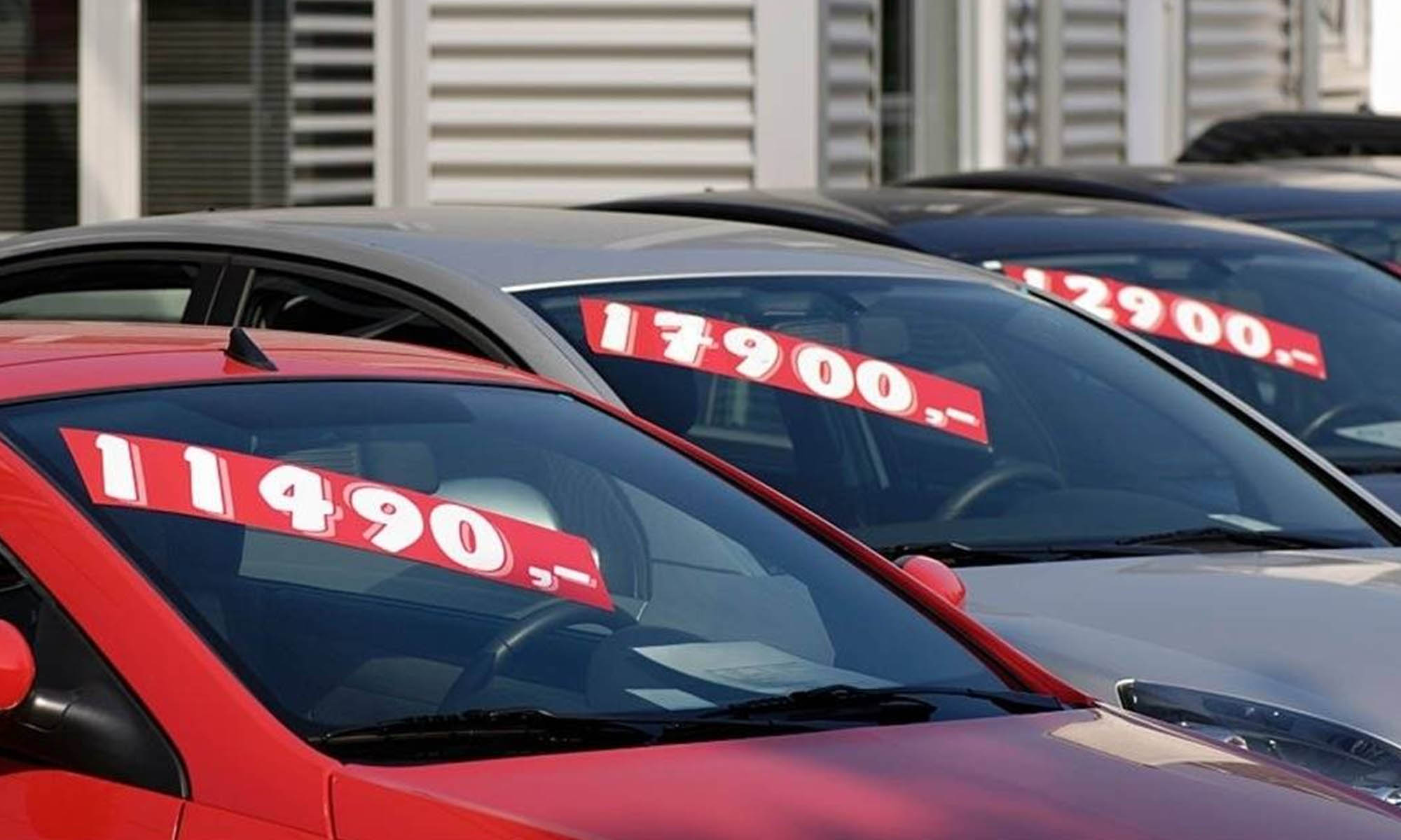 El mercado del automóvil en España complica el acceso a los compradores a la movilidad cero emisiones. 