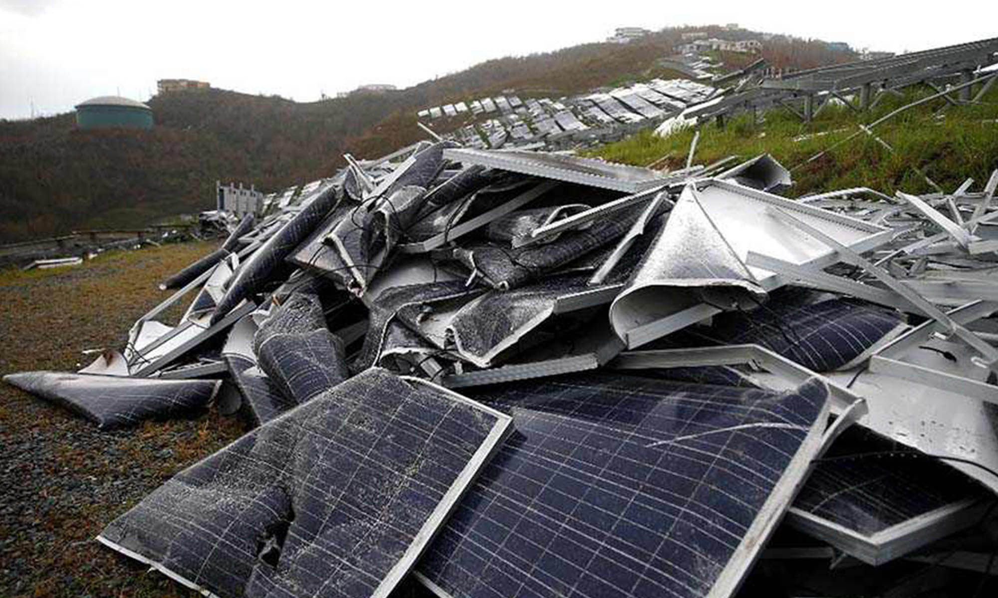 Los paneles fotovoltaicos necesitan poder ser reciclados para que la energía solar participe también de la economía circular. 