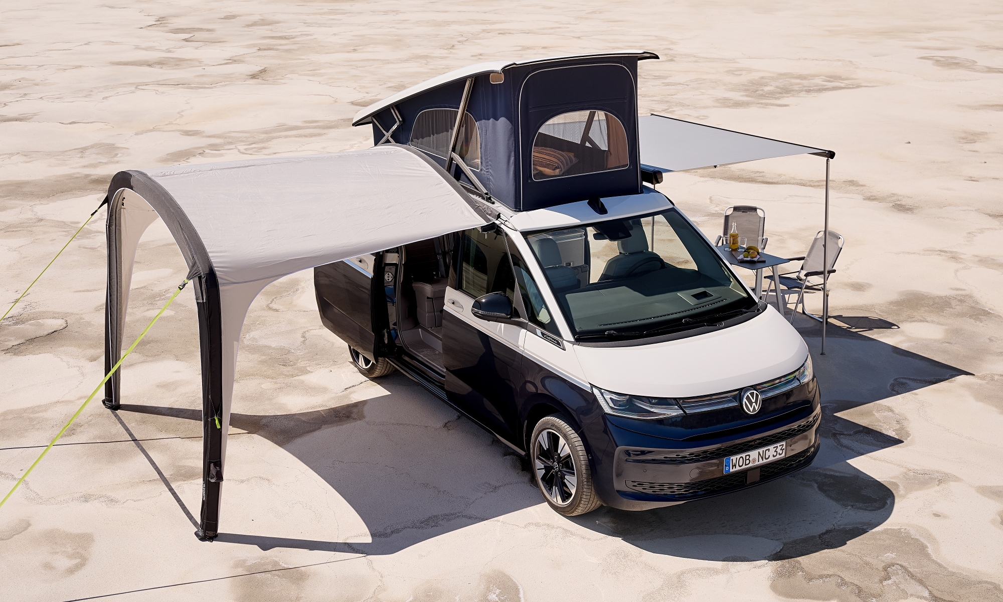 Como siempre, Volkswagen ofrecerá dos versiones de la California, una más completa que la otra.