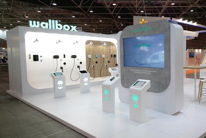  Wallbox presenta el primer cargador CC bidireccional del mundo para el hogar con V2X doméstico. 