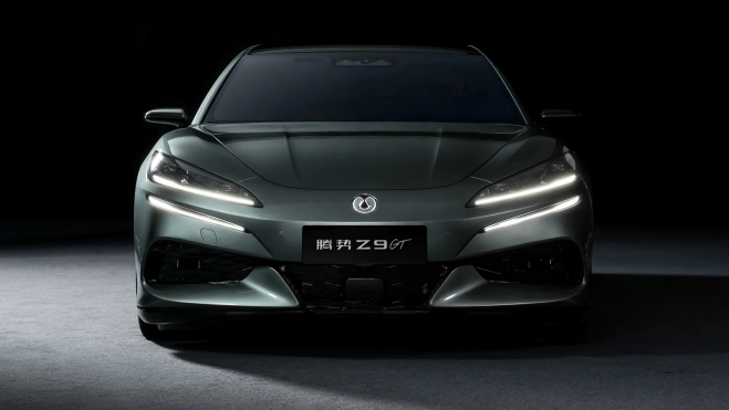 BYD ha tomado a los Porsche Taycan y Panamera como objetivo con el Denza 9 GT. BYD ha tomado a los Porsche Taycan y Panamera como objetivo con el Denza 9 GT.