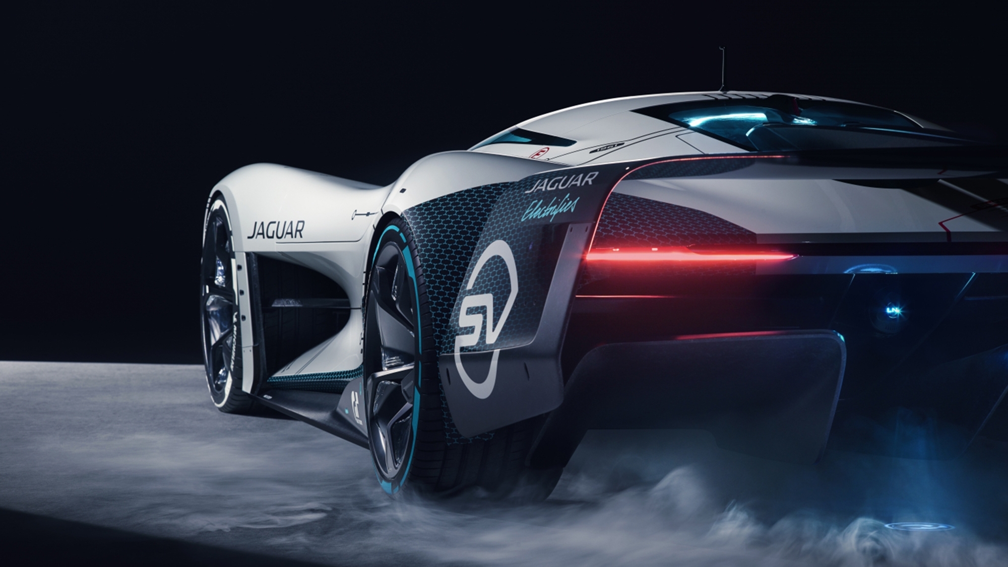 Aunque no será barato, el nuevo coche eléctrico que marcará la resurrección de Jaguar ya tiene fecha de llegada