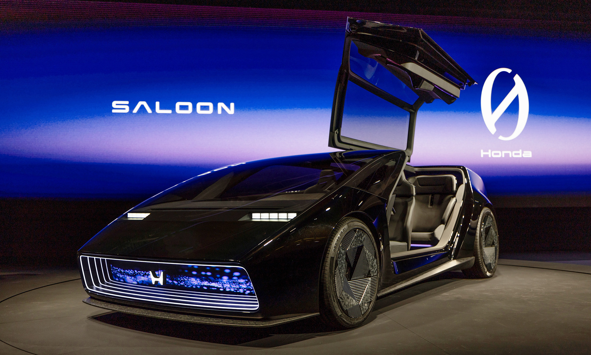 La futura berlina eléctrica de Honda se basará en el Saloon Concept presentado hace unos meses.