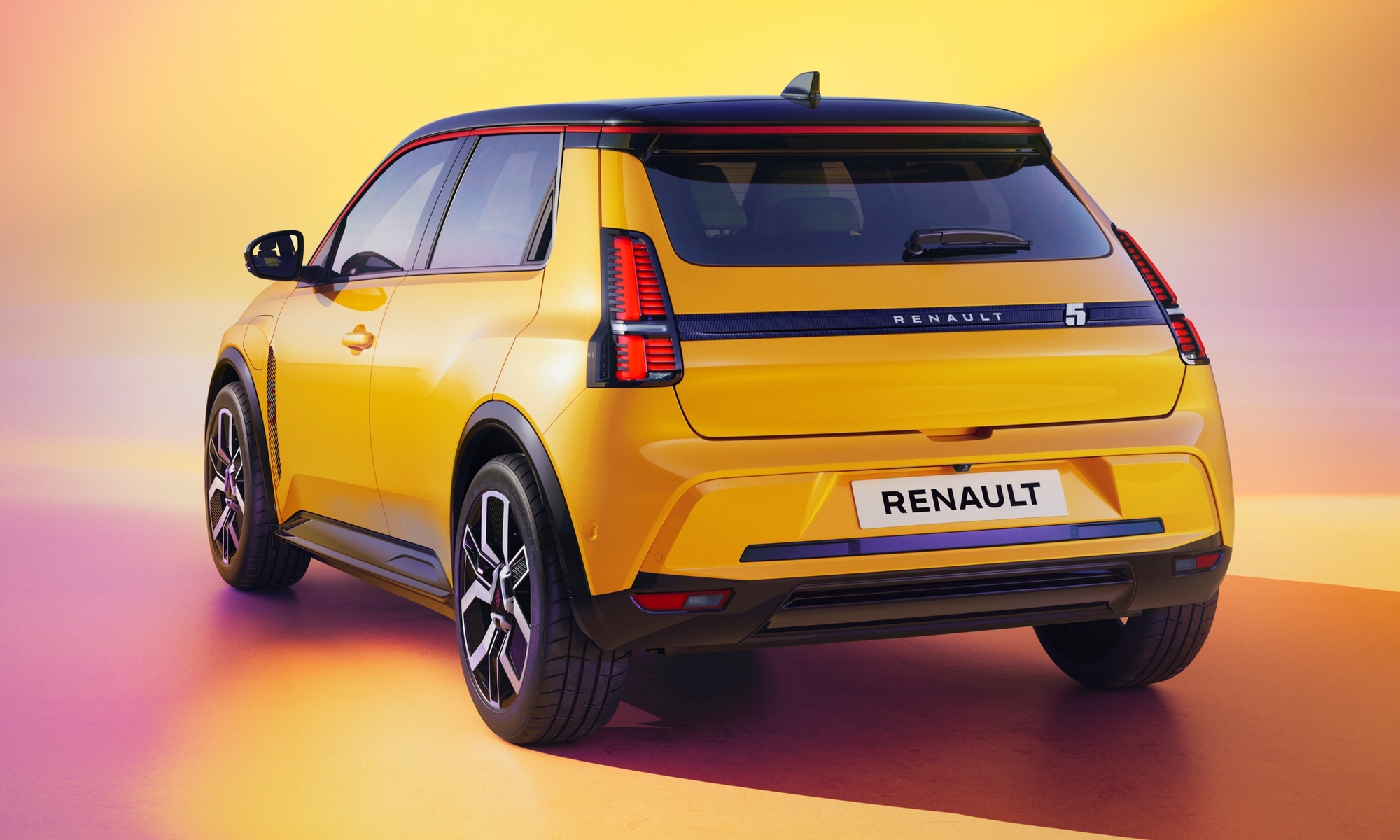 Los pedidos del Renault 5 E-Tech eléctrico se abren a finales de mayo.