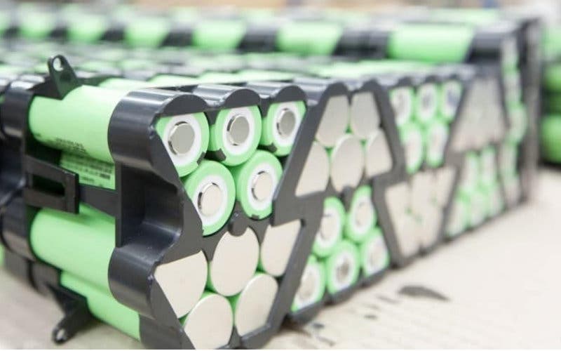  Alemania investigará y producirá celdas de baterías para coches eléctricos. 