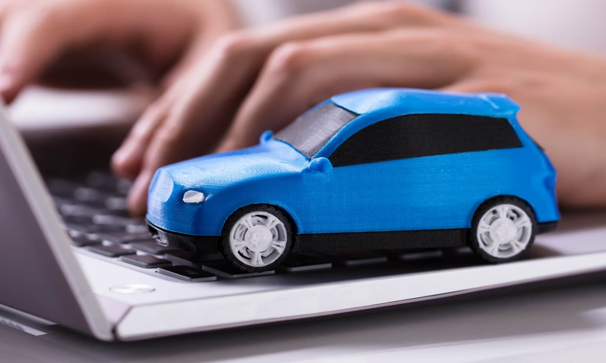 Para comprar un coche hoy en día es imprescindible internet.