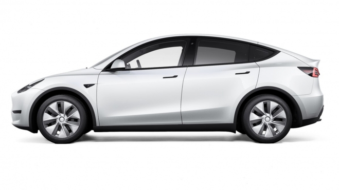 Aspecto de la versión más sencilla, con pintura blanca y llantas con embellecedores, del Model Y. Aspecto de la versión más sencilla, con pintura blanca y llantas con embellecedores, del Model Y.