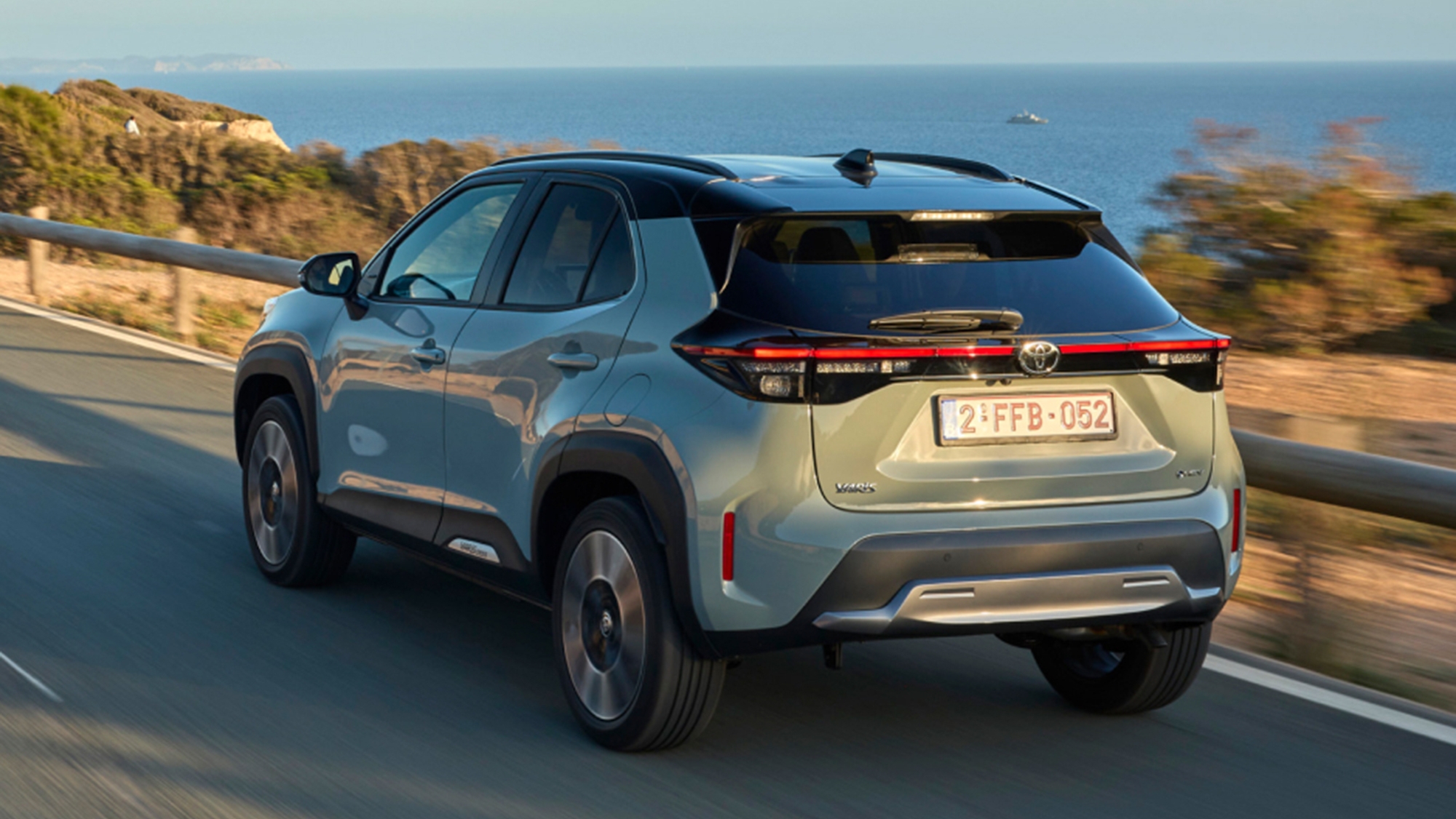 El Toyota Yaris Cross más potente ya tiene precio, y motor híbrido con ...