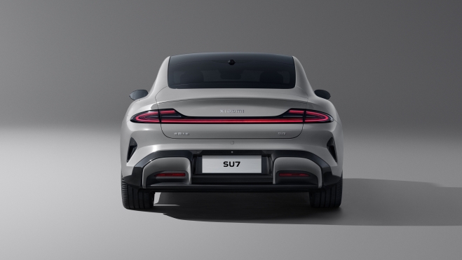 Xiaomi SU7 Trasera