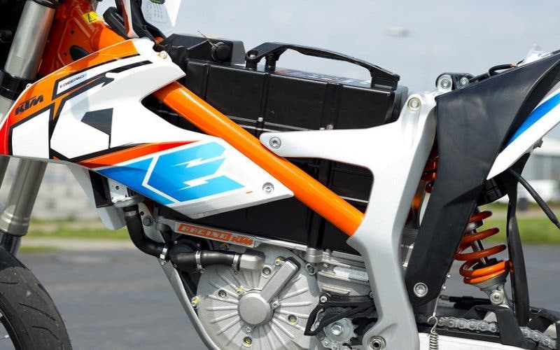  KTM y Bajaj colaboran en el desarrollo de una plataforma para motos eléctricas. 