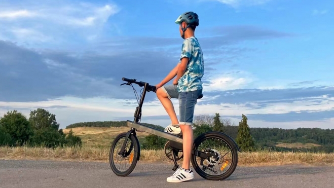 Es una de las bicicletas eléctricas más compactas del mercado. Es una de las bicicletas eléctricas más compactas del mercado.