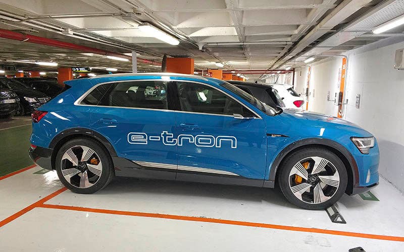  Audi reparará 540 unidades del e-tron afectadas por un fallo en el selado del habitáculo de la batería. 