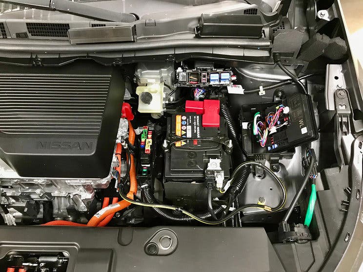  Batería de 12V del Nissan Leaf de 40 kWh. 