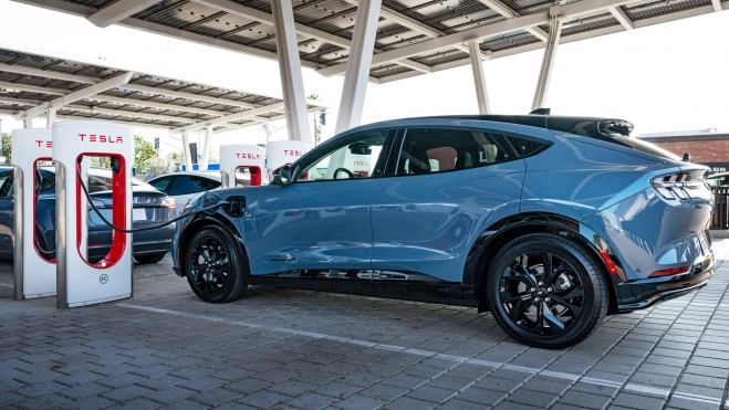 Ford Carga Tesla Ford Carga Tesla