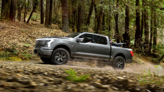Ford F 150 Lightning Lateral Ford F 150 Lightning Lateral