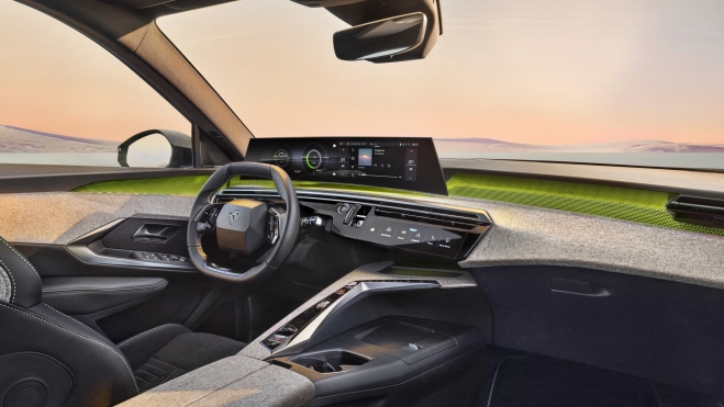 En sun interior destaca la típica disposición de volante y pantalla de la marca. En sun interior destaca la típica disposición de volante y pantalla de la marca.