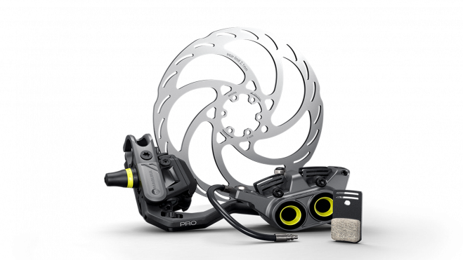 El nuevo set de frenos está está enfocado al duro trato de las eBikes de montaña. El nuevo set de frenos está está enfocado al duro trato de las eBikes de montaña.