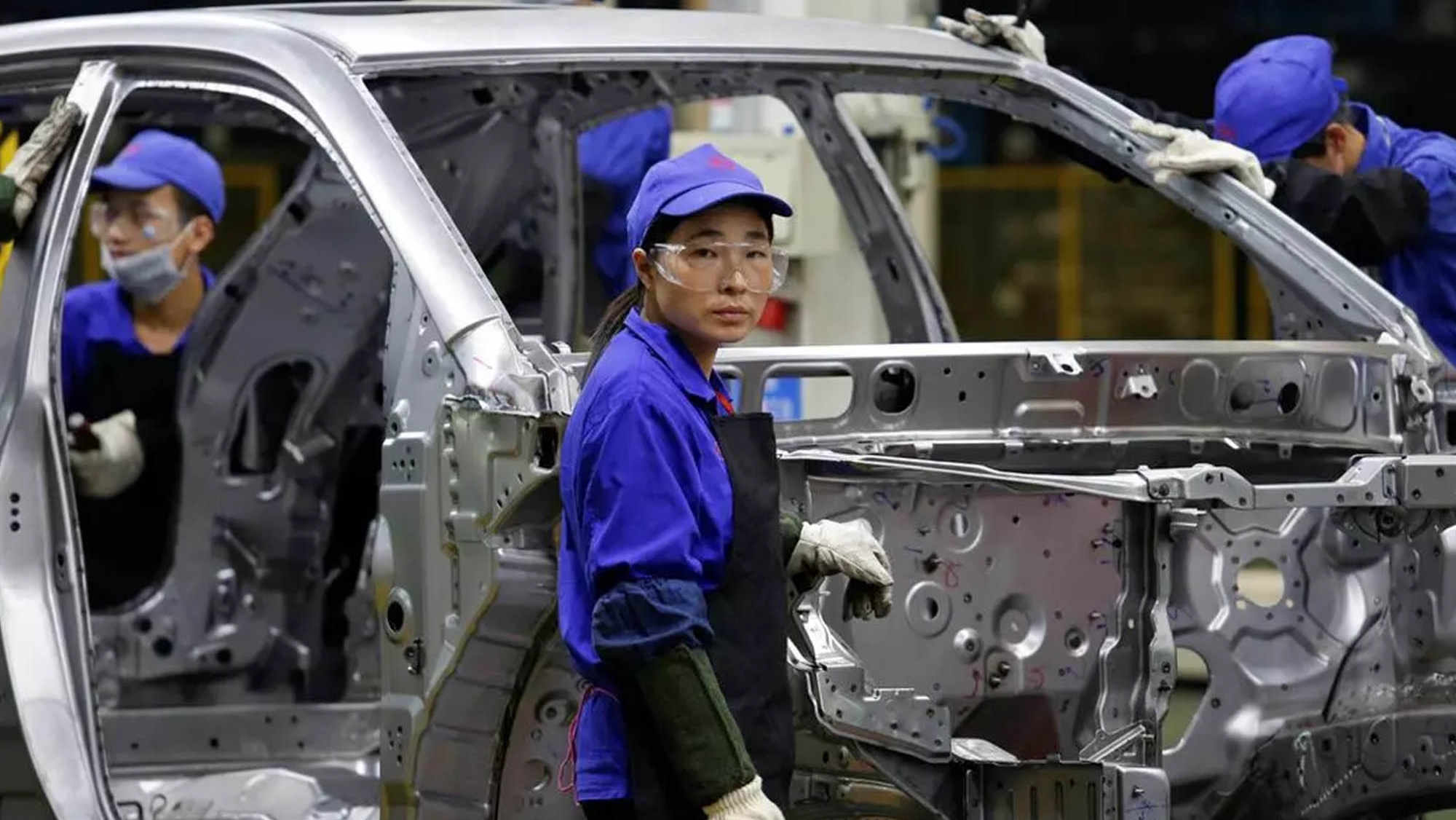 La UE rebaja los aranceles a los coches eléctricos chinos, pero nada ...