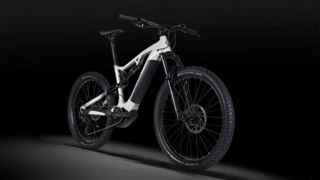 Utiliza piezas de calidad y permite un exigente uso off-road. Utiliza piezas de calidad y permite un exigente uso off-road.