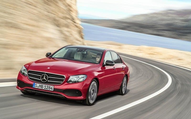  Mercedes Clase E 200 microhíbrido con EQ Boost 