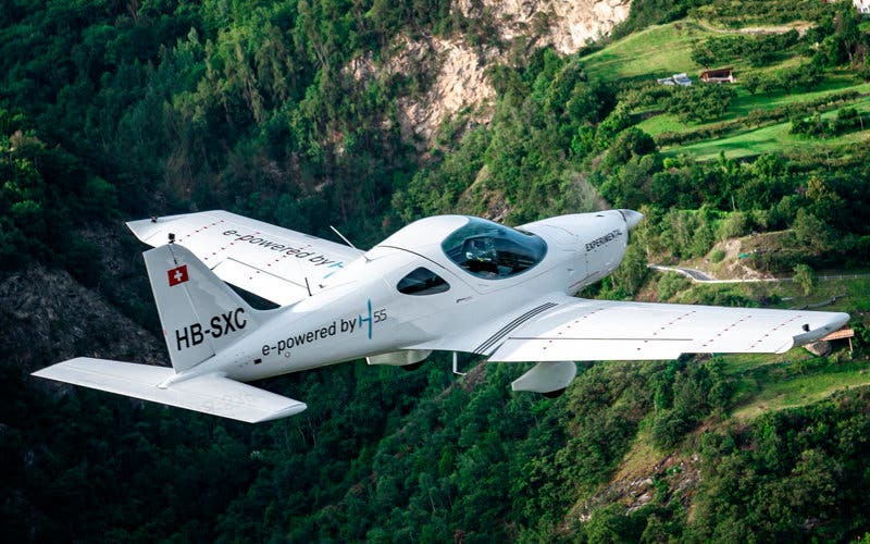  El avión eléctrico H55, el primer paso para desarrollar taxis voladores. 