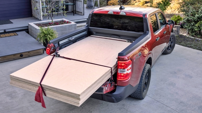 Con sus 5,07 metros de largo, es la pick up más compacta de Ford. Con sus 5,07 metros de largo, es la pick up más compacta de Ford.