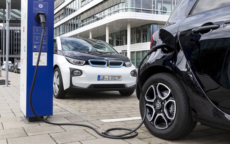  Bosch está trabajando en un sistema que alargue la batería de los eléctricos. 