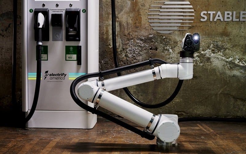  La primera estación de recarga robotizada para coches eléctricos llegará en 2020 