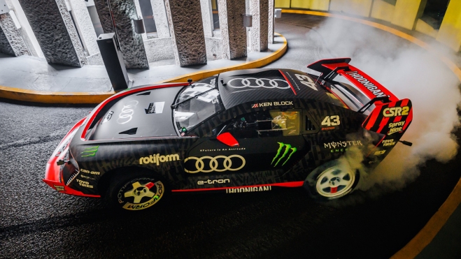 El Audi S1 Hoonitron 100% eléctrico fue el último con el que grabó Ken Block para Hoonigan. El Audi S1 Hoonitron 100% eléctrico fue el último con el que grabó Ken Block para Hoonigan.