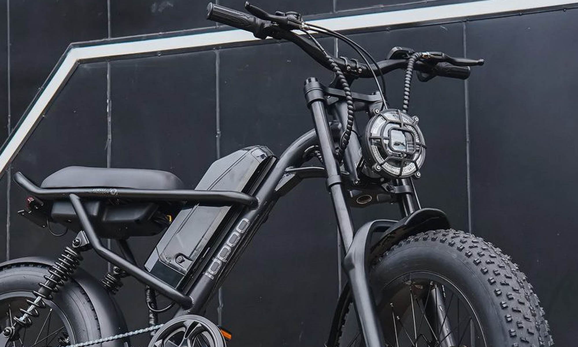 La moda de las bicicletas eléctricas ha llevado a la popularización de las fatbikes en Europa.