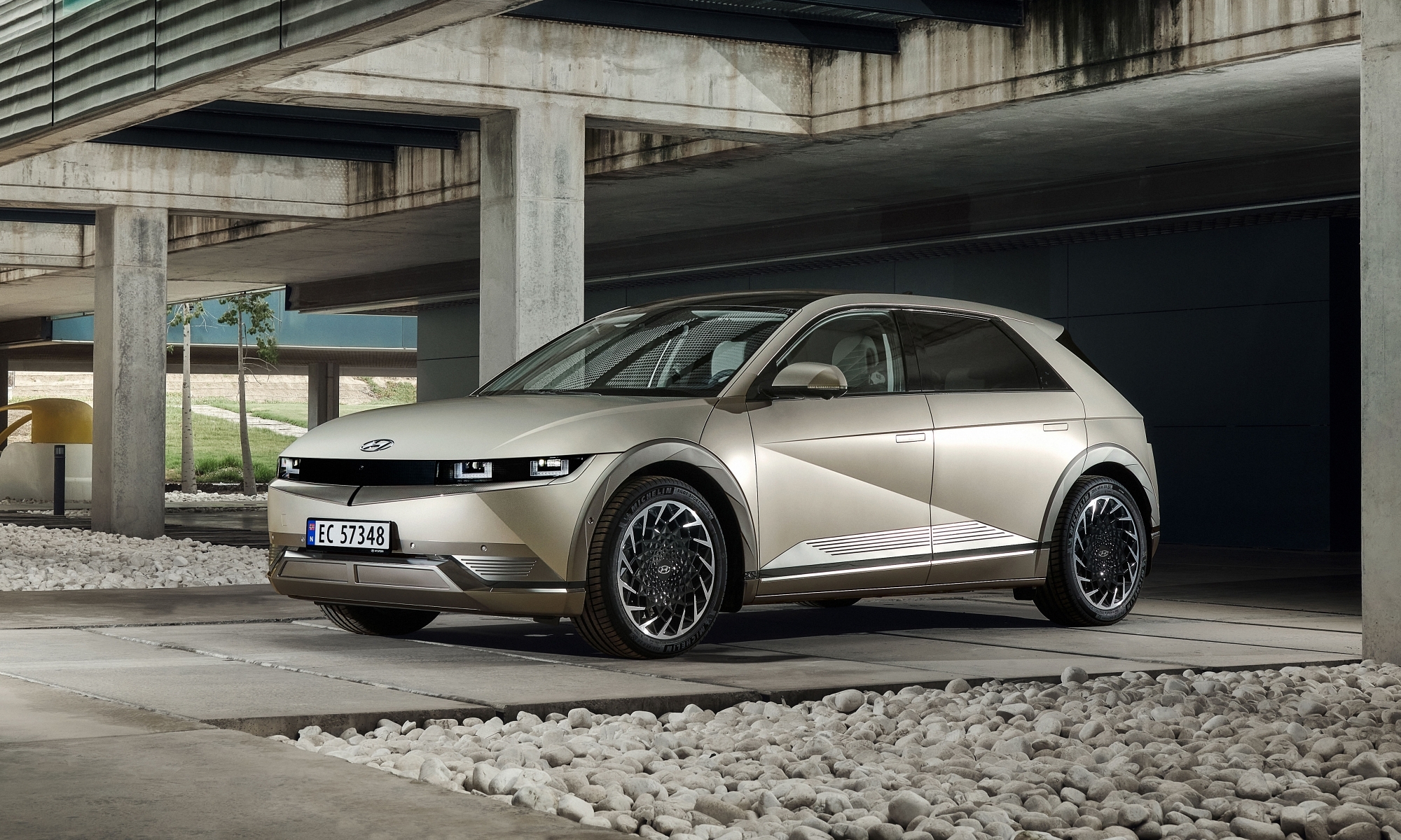 El IONIQ 5 resulta muy diferente al verlo en persona.