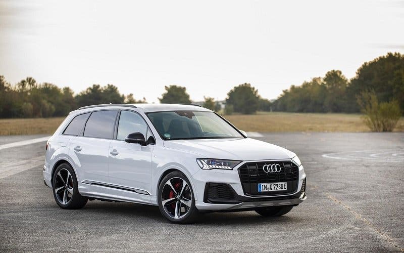  El Audi Q7 60 TFSIe híbrido enchufable llega a España: precio y rivales 