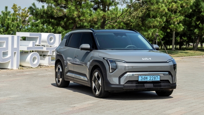 kia ev3 baseline shale grey 01 kia ev3 baseline shale grey 01