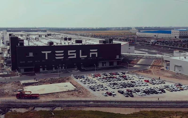  China se conveirte en el segundo mercado más importate de Tesla. 