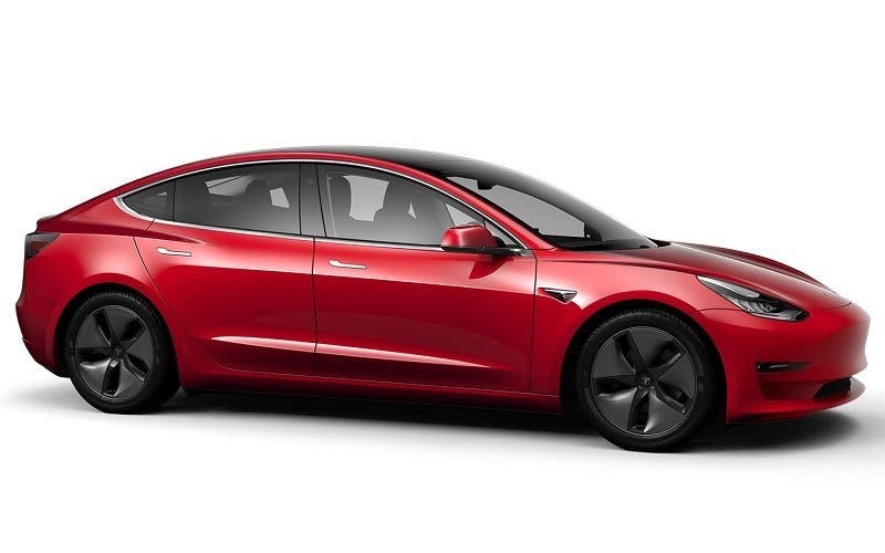 Las llantas aerodinámicas del Tesla Model 3 alargan la más de lo que dice Tesla