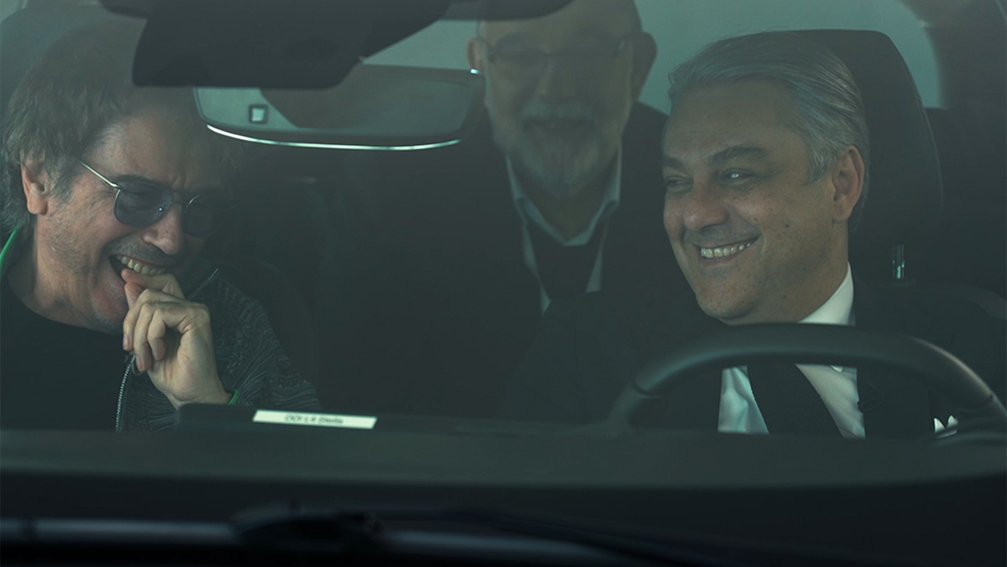 De Meo también pide que se revisen los objetivos de reducción de emisiones a corto, medio y largo plazo. De Meo también pide que se revisen los objetivos de reducción de emisiones a corto, medio y largo plazo.