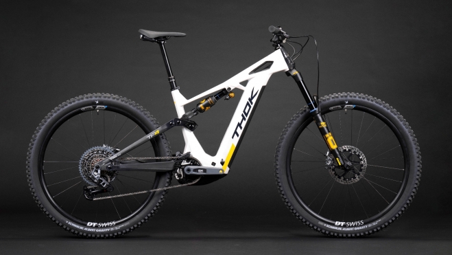 THOK TP4 LTD (10.499 €). THOK TP4 LTD (10.499 €).
