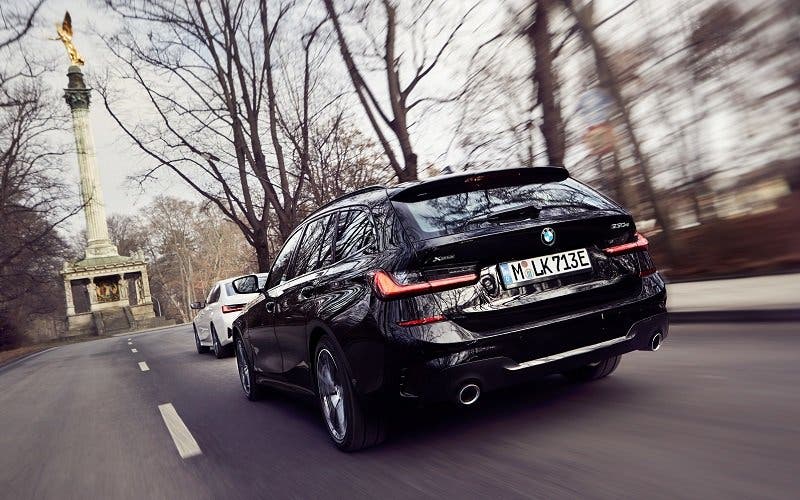  BMW 330e xDrive Touring: un nuevo híbrido enchufable, familiar y con tracción integral 