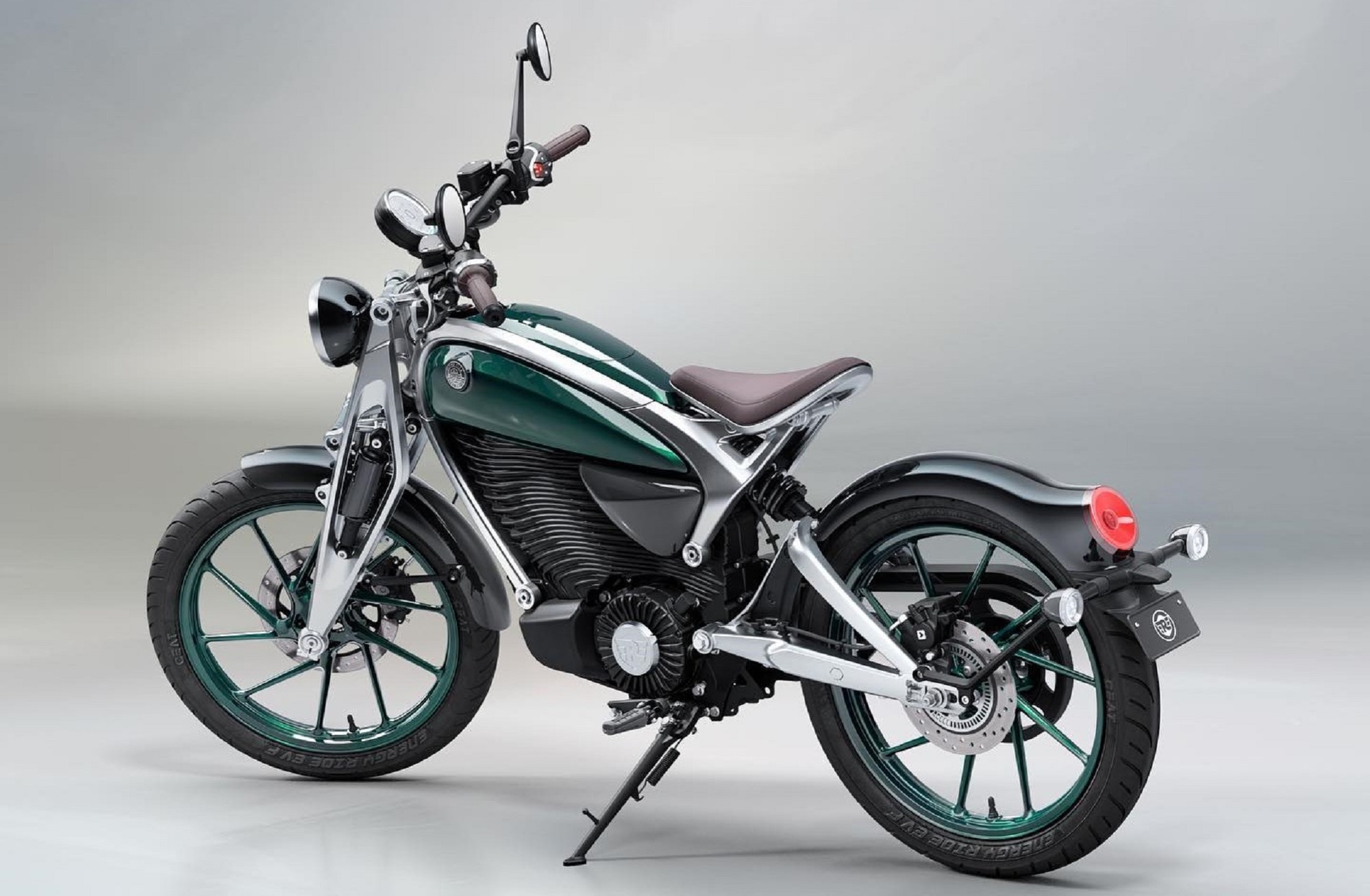 De momento, las fotos de la Flying Flea C6 la descubren como una moto 'monoplaza'. De momento, las fotos de la Flying Flea C6 la descubren como una moto 'monoplaza'.