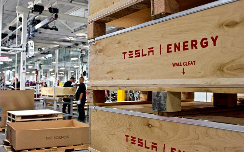  El Proyecto Roadrunner de Tesla desarrolla baterías con mayor densidad de energía y mucho más baratas de fabricar. 