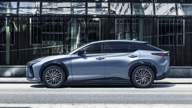 LEXUS RZ 3 LEXUS RZ 3