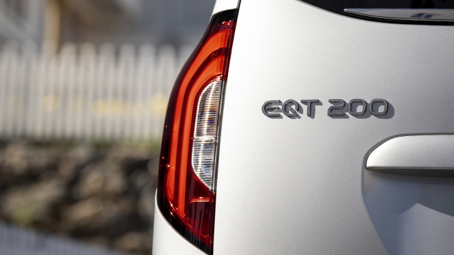 mercedes eqt 2