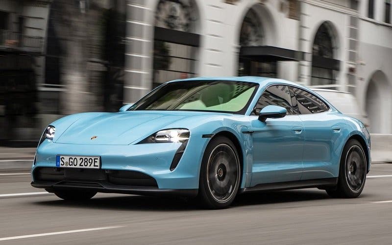  Casi una cuarta de los Porsche vendidos en Alemania ya son híbridos enchufables o eléctricos 