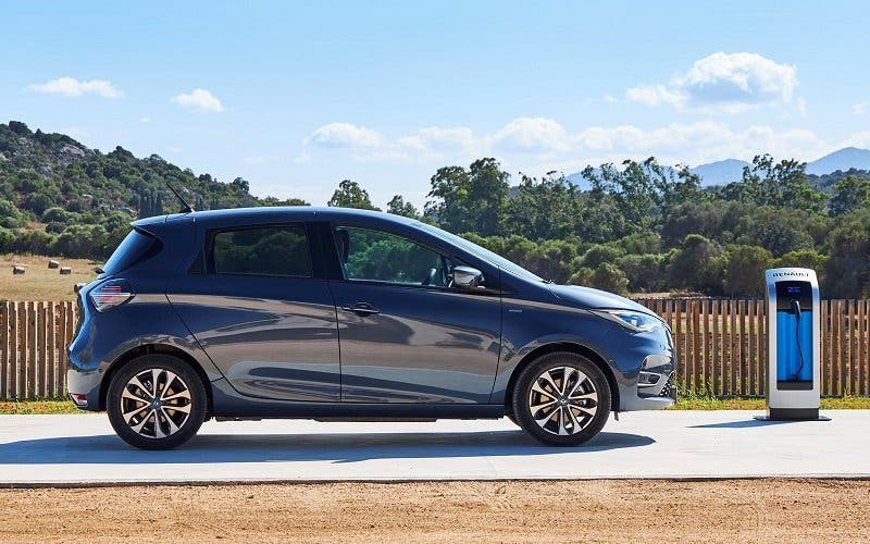  En un mercado bajista, los coches eléctricos aumentaron su presencia en Europa 