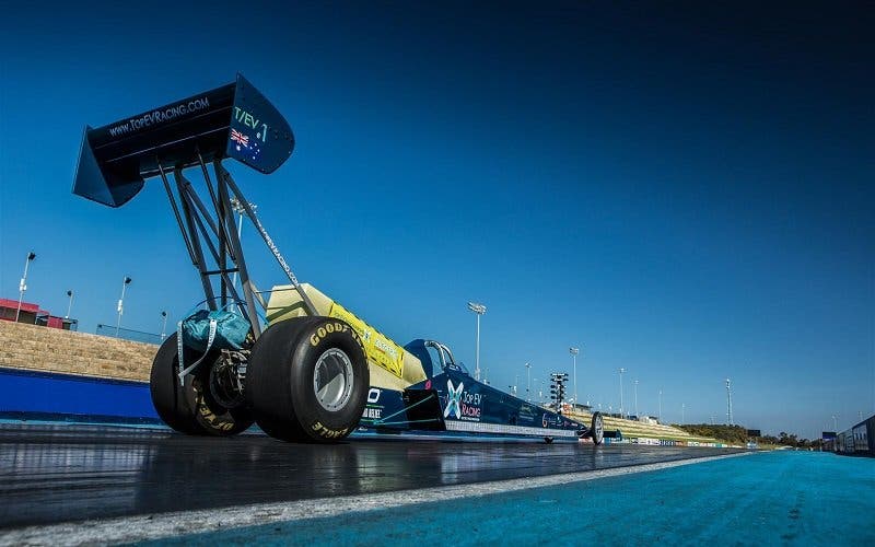  De 0 a 200 km/h en menos de 1 segundo: la marca del dragster eléctrico de Top EV Racing 