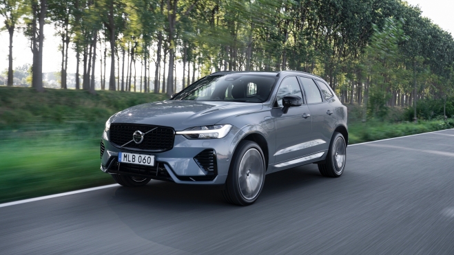 El Volvo XC60 en su versión híbrida enchufable es capaz de ofrecer hasta 82 km de autonomía eléctrica. El Volvo XC60 en su versión híbrida enchufable es capaz de ofrecer hasta 82 km de autonomía eléctrica.