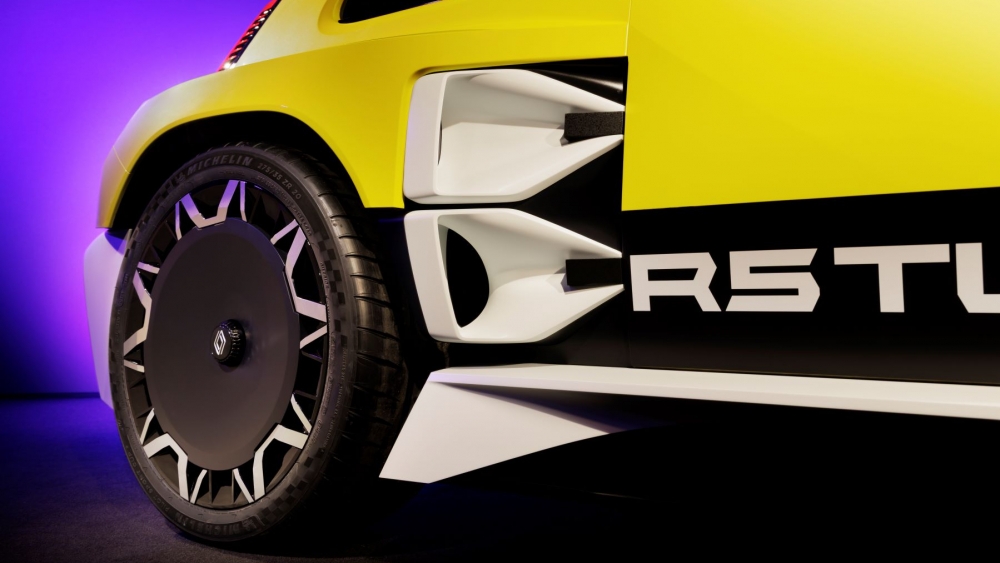 Renault 5 Turbo 3E (17) Renault 5 Turbo 3E (17)