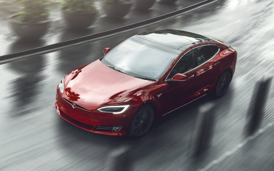  Tesla mejora la aceleración del Model S Performance y deja el 0-96 km/h en 2,3 segundos 